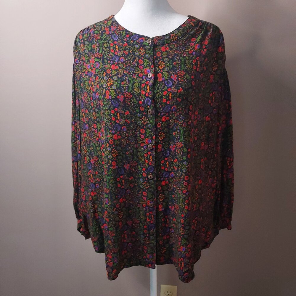 XiRENA Charley Navy Floral Print Button Up  Blouse Size XL NWOT
